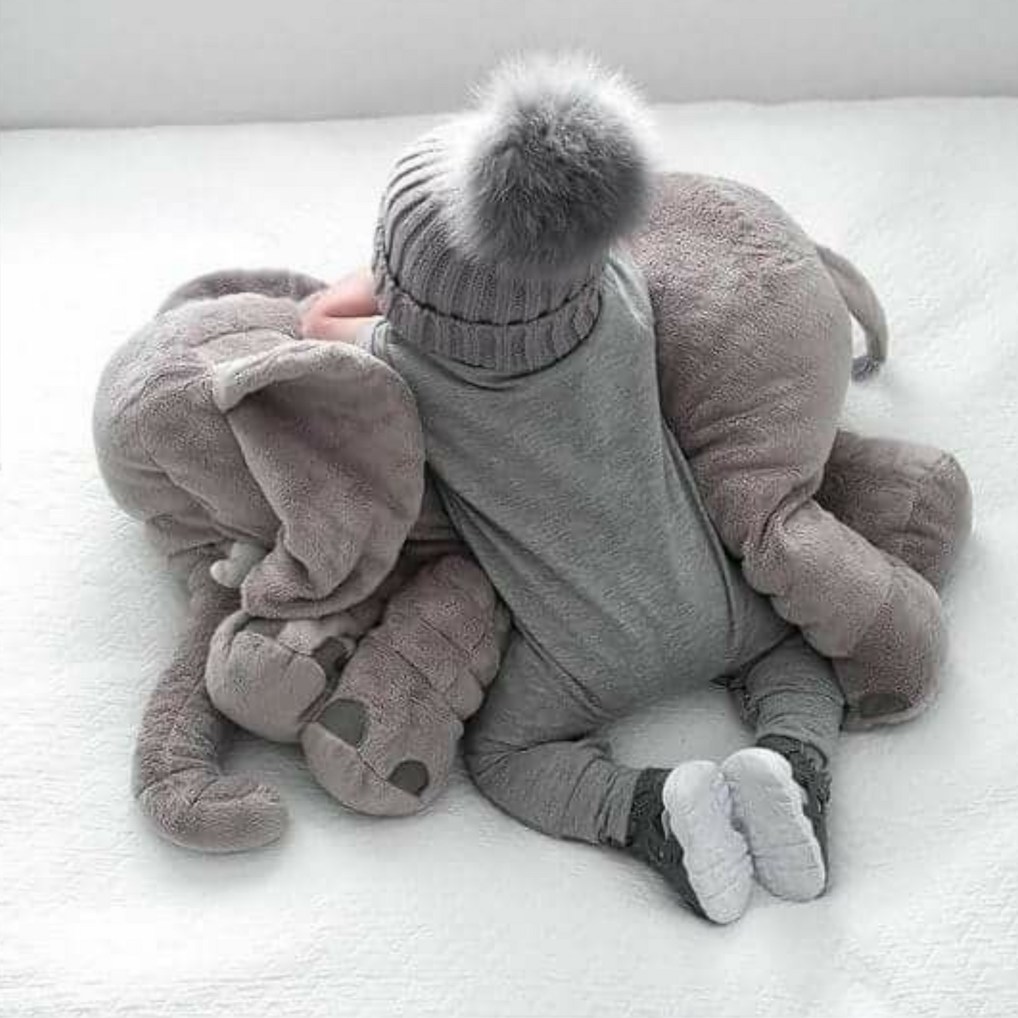 🐘 Big Size Fiber-Filled Elephant Plush Pillow – Soft & Cuddly Toy for Toddlers (45cm, Grey)